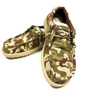NWT Hey Dude Wally Youth Camo Loafers Slip On Shoes Youth 4 or Ladies 5